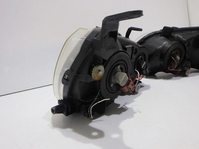 イプサム ヘッドライト 左右 ハロゲン SXM10 SXM15 44-25 チ コーティング 綺麗 260821002 イプサム ヘッドライト 左右 ハロゲン SXM10 SXM15 44-25 チ コーティング 綺麗 260821002