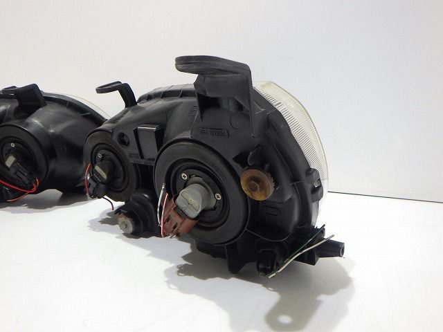 イプサム ヘッドライト 左右 ハロゲン SXM10 SXM15 44-25 チ コーティング 綺麗 260821002 イプサム ヘッドライト 左右 ハロゲン SXM10 SXM15 44-25 チ コーティング 綺麗 260821002