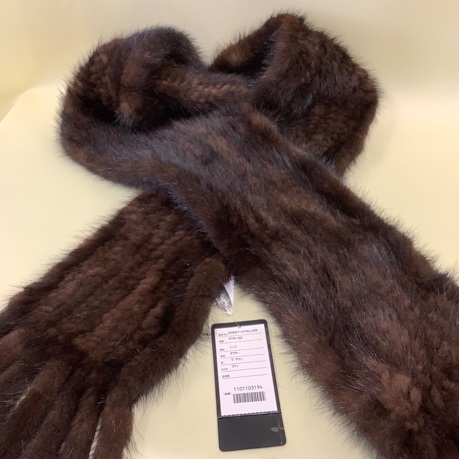 タグ付き】高級リアルファー　ミンクマフラー　ブラウン　しっぽ付き　B364 6,160円