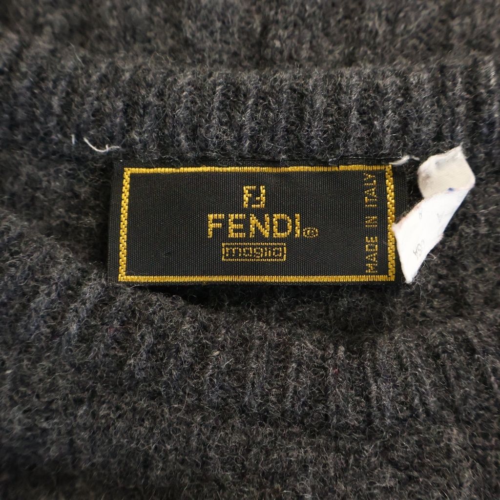 https://assets.mercari-shops-static.com/-/large/plain/2JVoAhoRboVqSjusHS8RB9.jpg@jpg