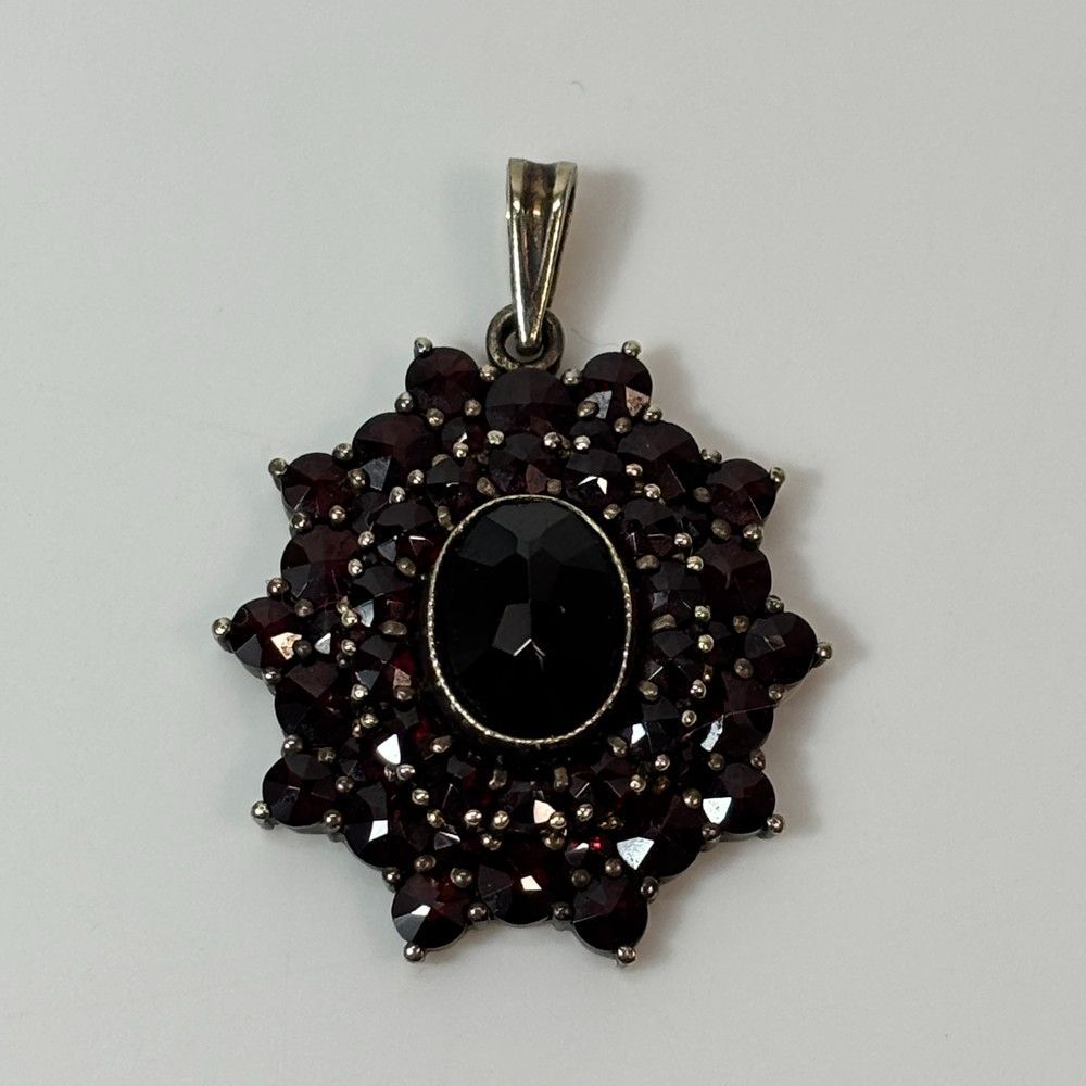 1397◇アクセサリー ガーネットペンダントトップ　900 8,400円