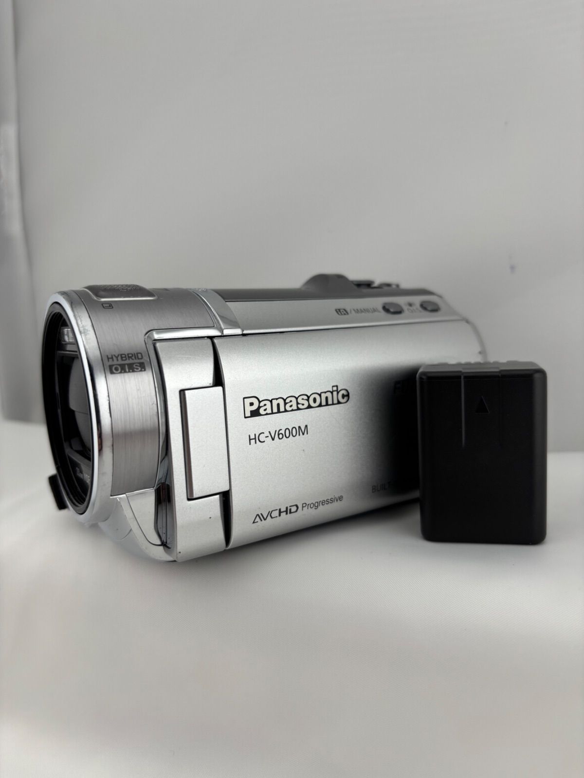 2298 [Good Condition, Operation Confirmed] Panasonic HC V600M Silver Panasonic