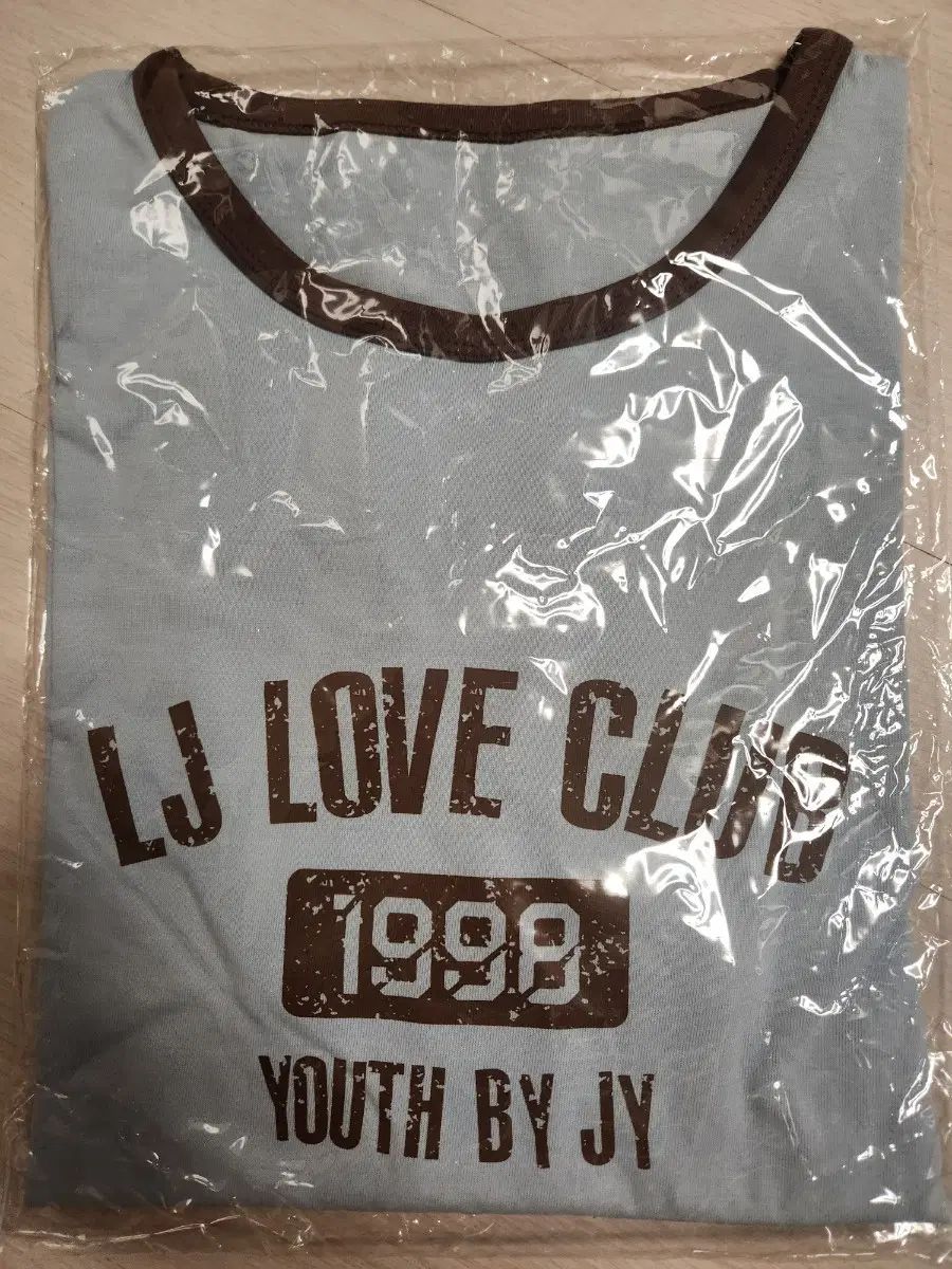 THE BOYZ(ザ・ボーイズ・ドボイズ) ジュヨン(JUYEON) ファンミーティング MD Tシャツ 7,787円