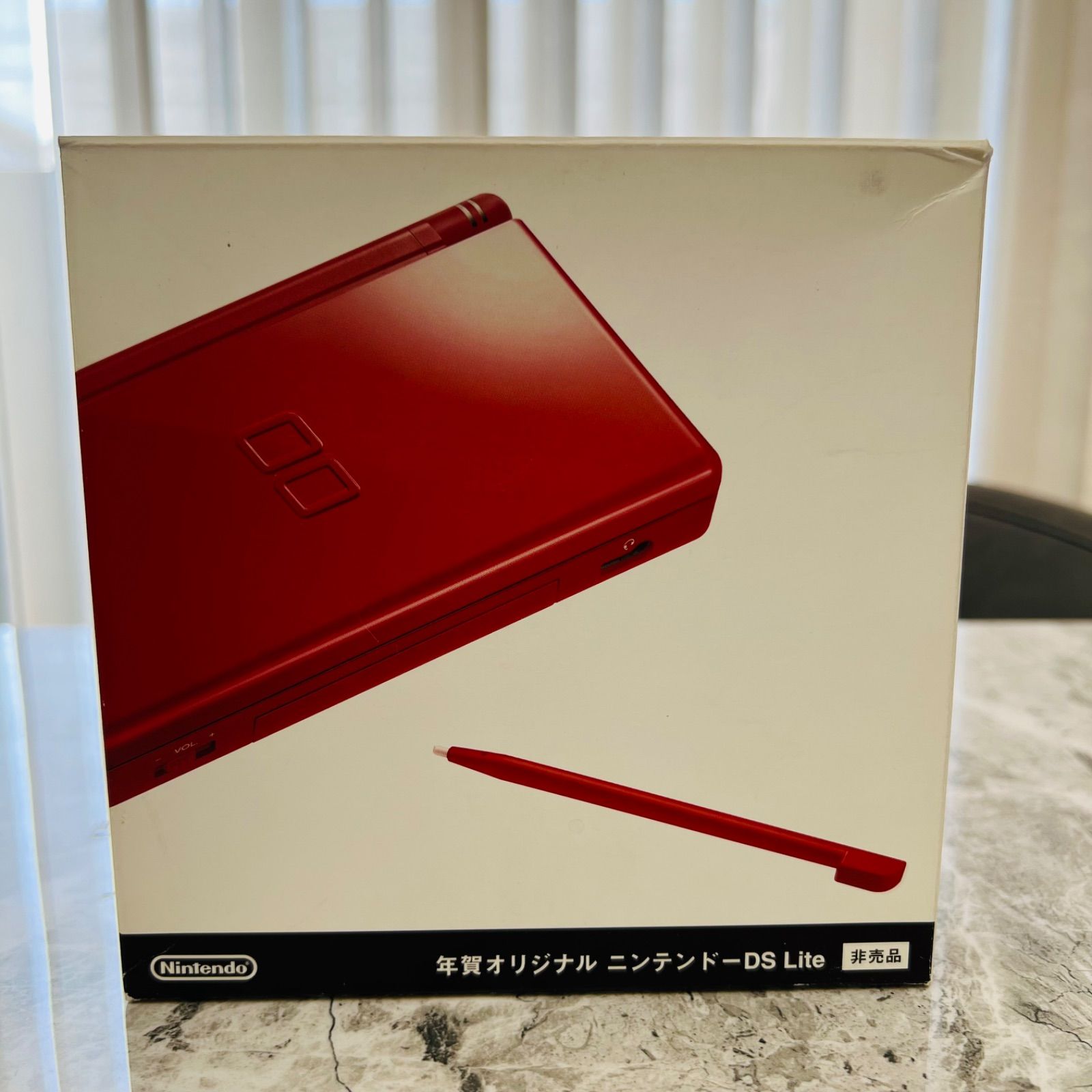 【貴重・完動品】　 Nintendo DS Lite 年賀オリジナルエディション