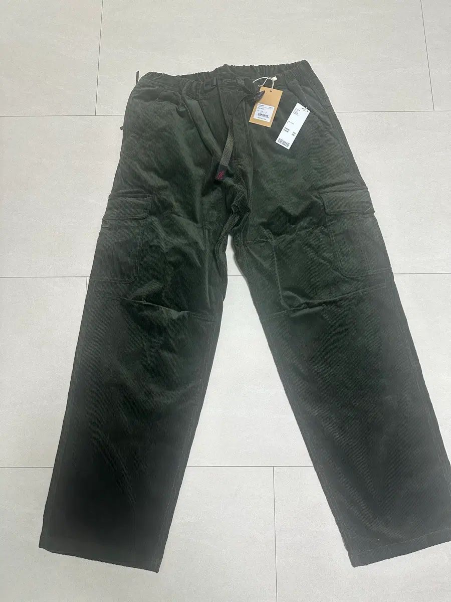 グラミチ コーデュロイ カーゴ パンツ 新品 出品
