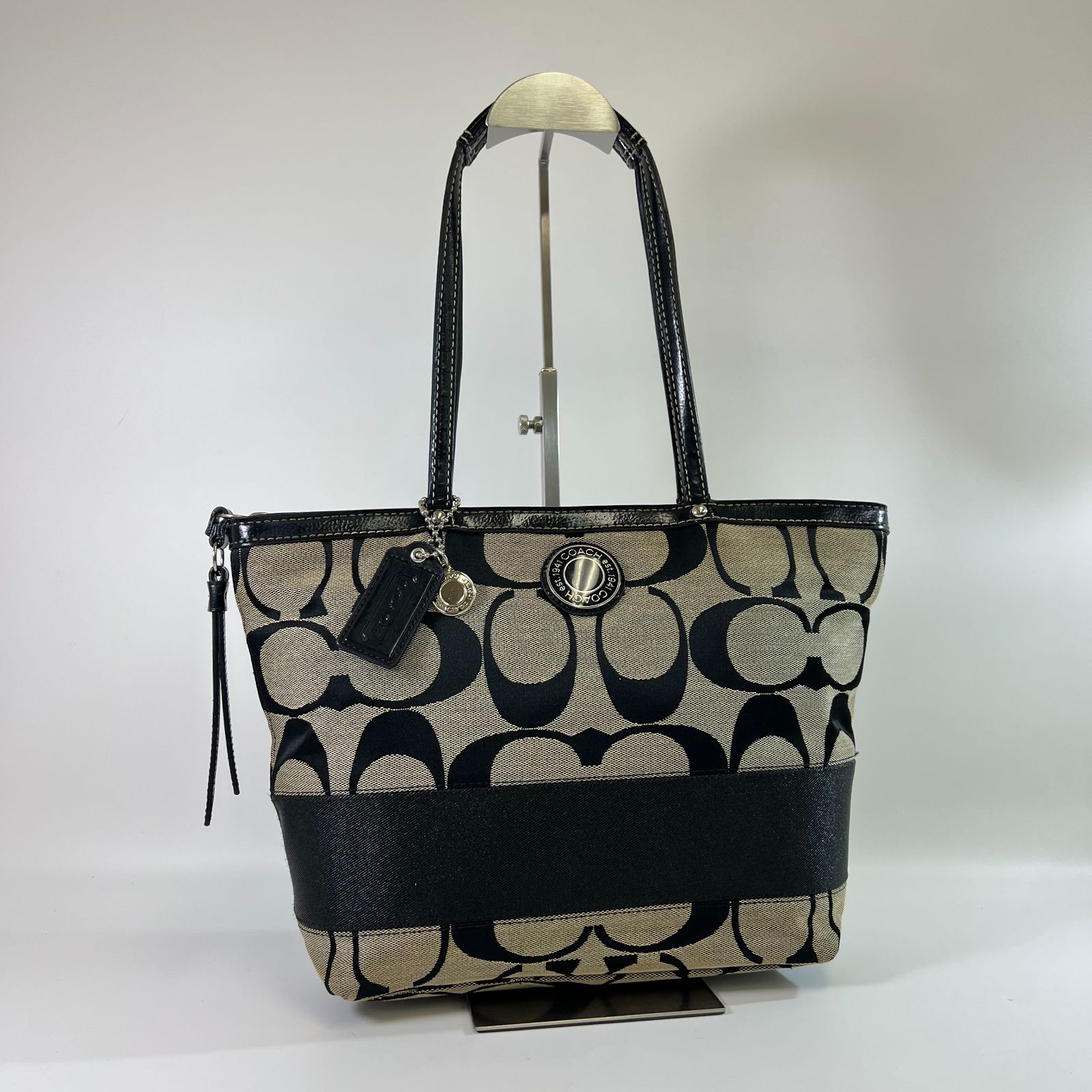 【定番】 COACH コーチ シグネチャー トートバッグ ブラック ベージュ レディース 26080056 6,545円