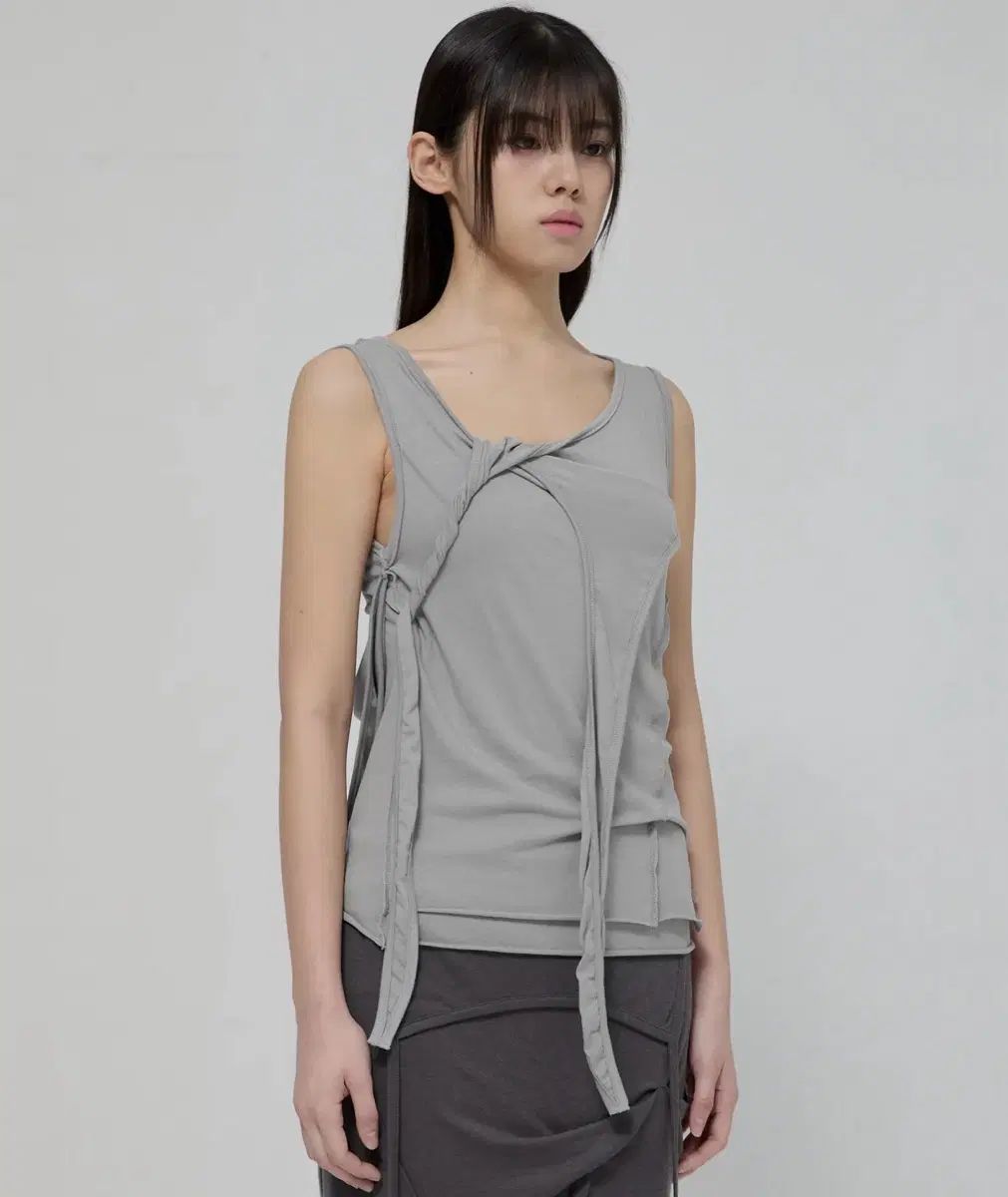 フレアアップ 3-Layered Braided Sleeveless グレー