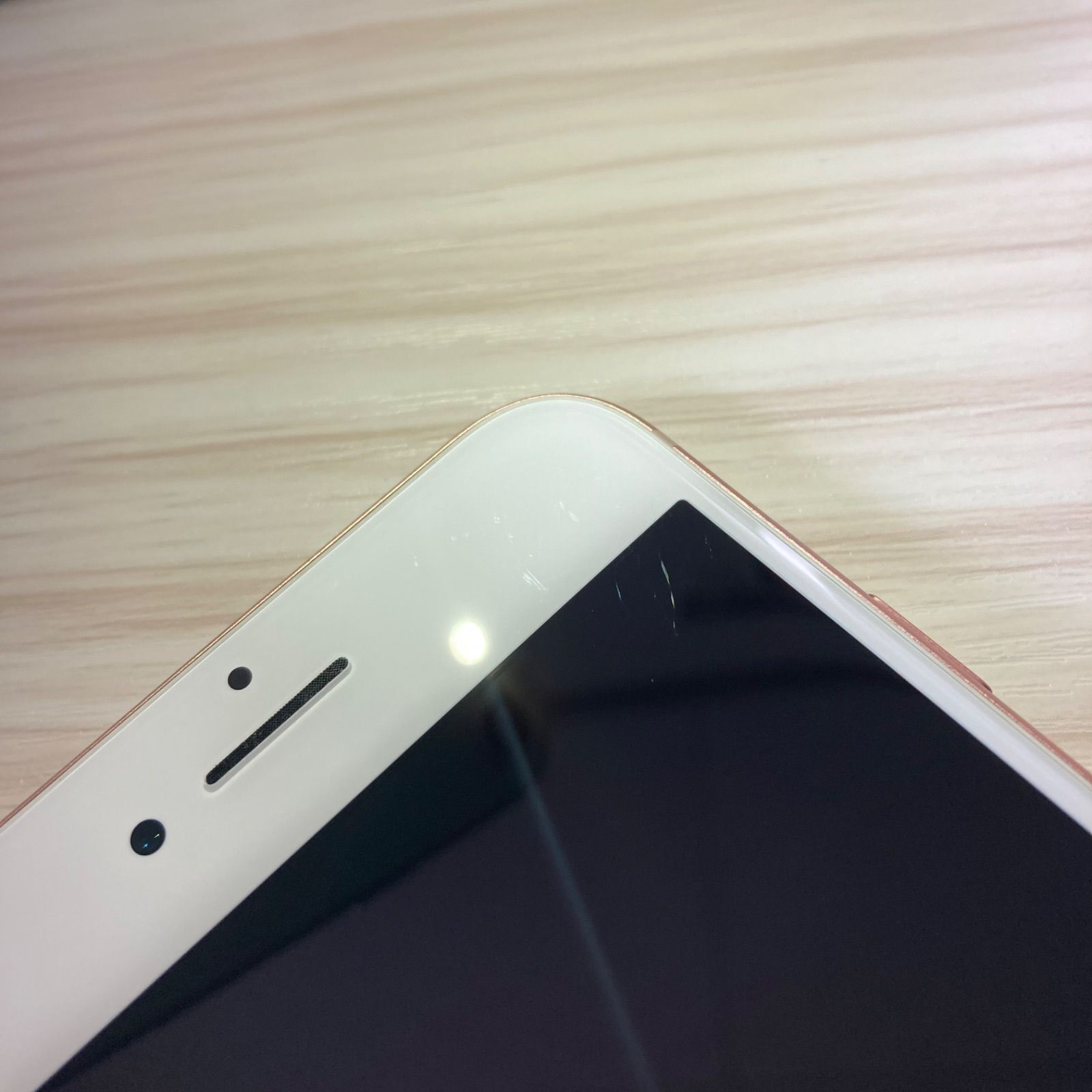 iPhone8 64GB GOLD バッテリー94% SIMフリー - メルカリ