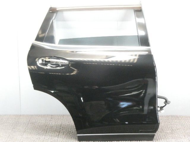 9572　ニッサン エクストレイル　T32　リアドア右　リヤドア右　G41　（G1-4） 9,636円