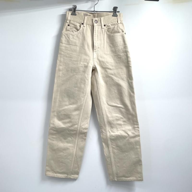 【中古】CELINE マーガレットジーンズ サイズ25 クリーム セリーヌ[17][240017791881]