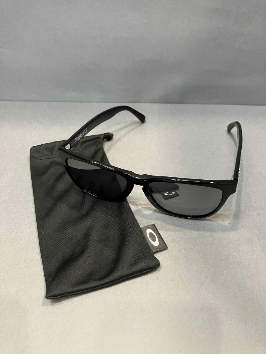★ OAKLEY オークリー サングラス 002039-01 ブラック 通年