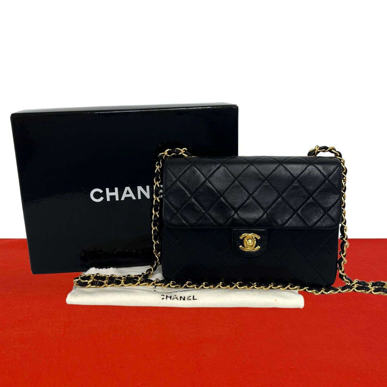 極 美品 箱 袋付き シール有 1番台 CHANEL シャネル マトラッセ ココマーク ラムスキン レザー チェーン ショルダーバッグ ブラック 20958 269,730円
