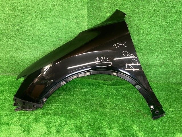 エクストレイル NT32 左フロントフェンダー 20X 4WD 5人 F3101-4CCMA G41