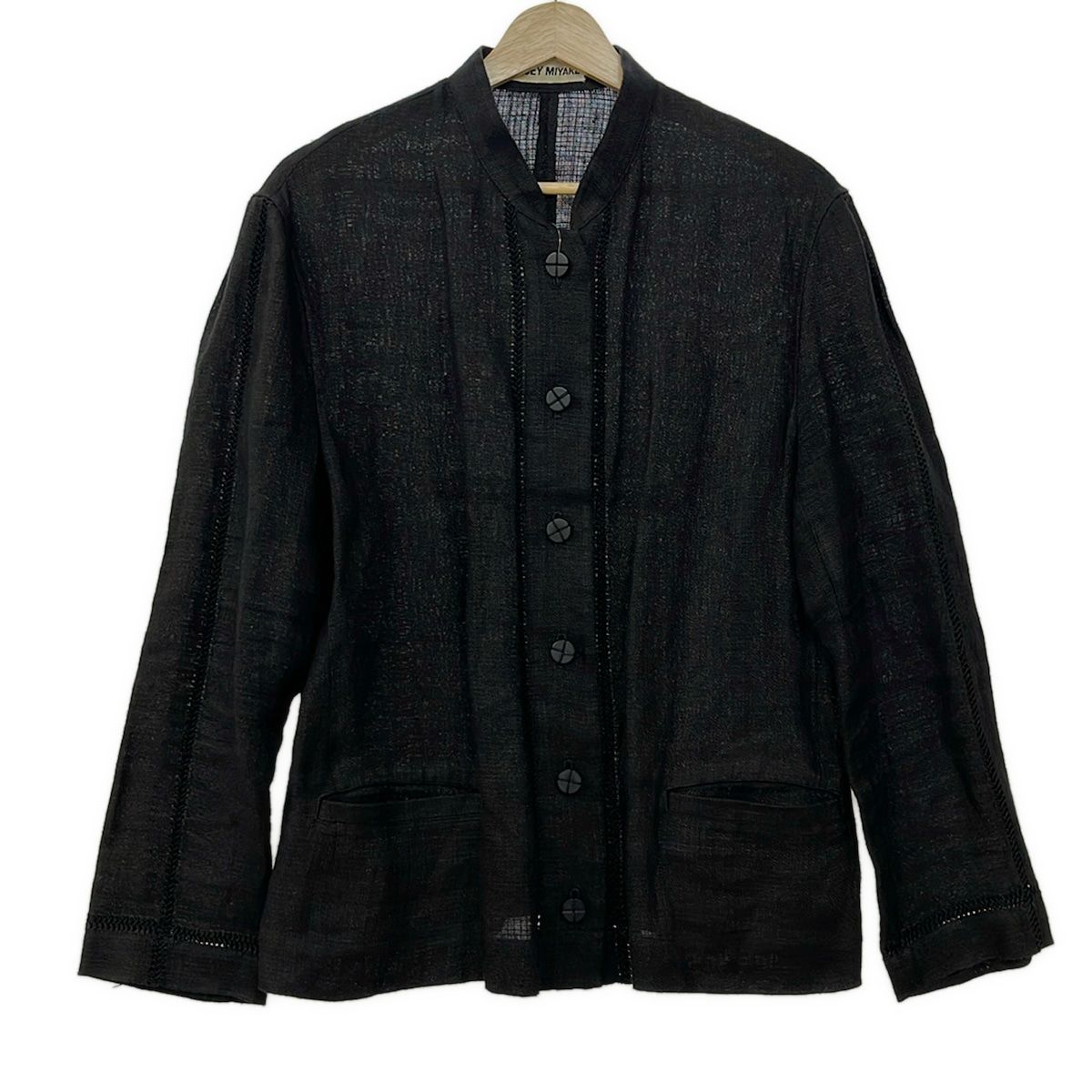 ISSEYMIYAKE(イッセイミヤケ) ジャケット サイズL レディース美品 - 黒 長袖/麻/春