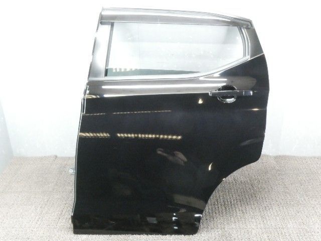 9546　ニッサン デイズ　B44W　リアドア左　リヤドア左　X42　（I3-2）
