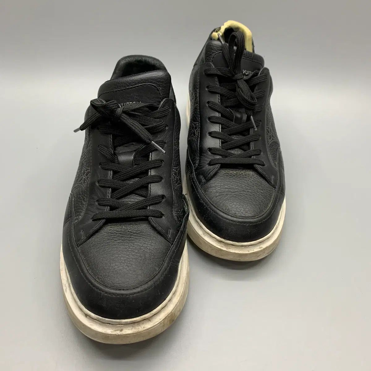 267003251 LOUIS VUITTON SHOES SNEAKERS
