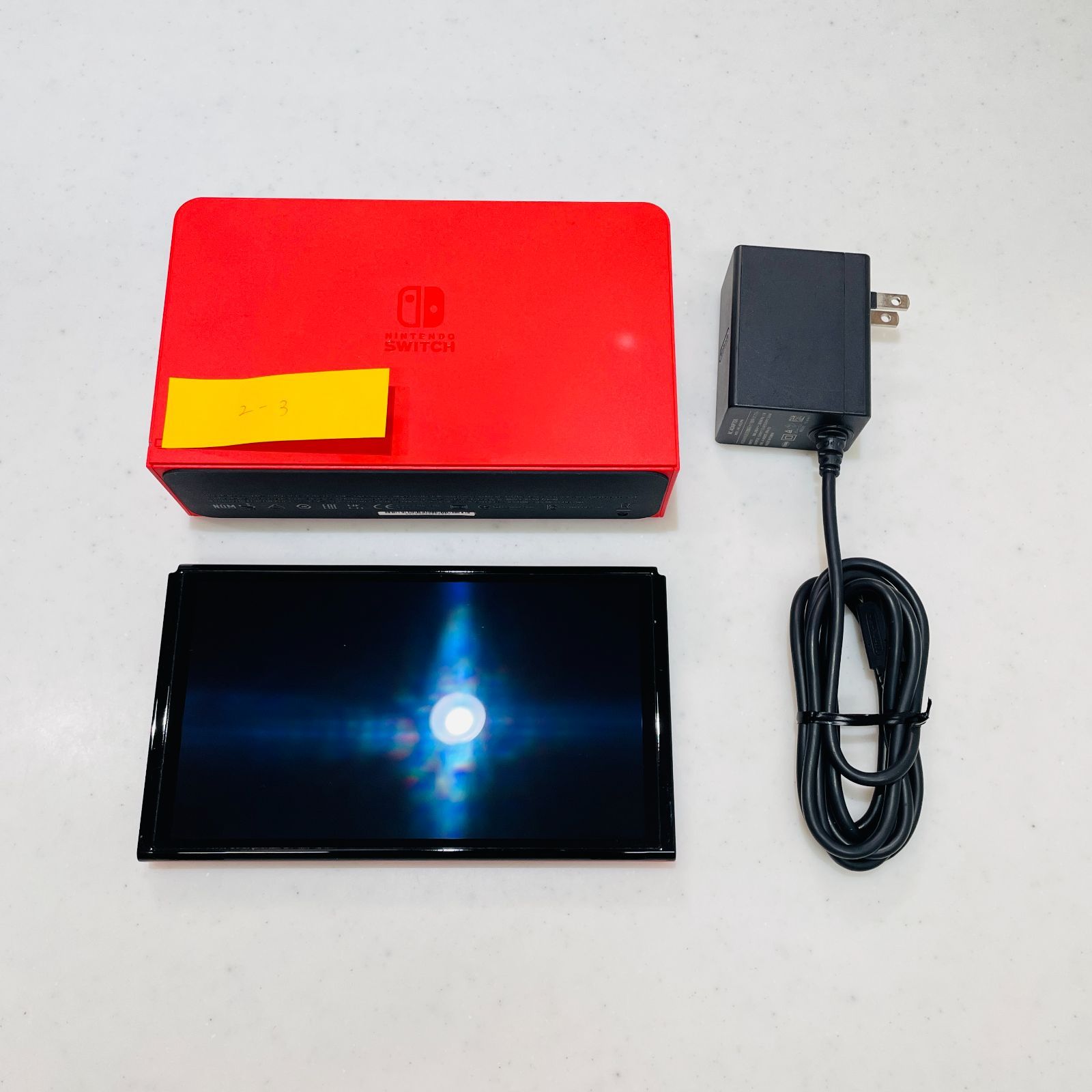 美品】画面キズなし Nintendo Switch 有機ELモデル マリオレッド 本体