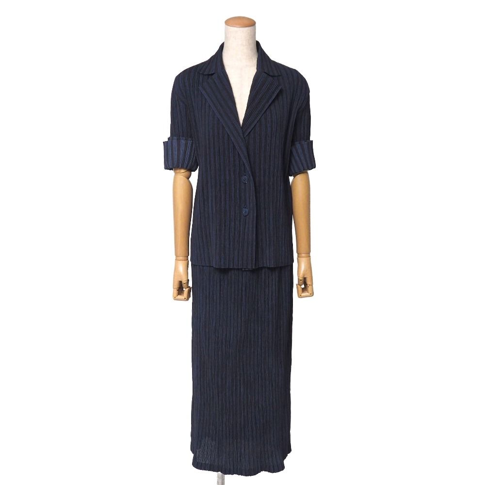 ISSEY MIYAKE イッセイミヤケ スカートセットアップ サイズジャケット2 スカート1 FETE プリーツ ストライプ ブランド古着【中古】20260824/RB0525 27,360円