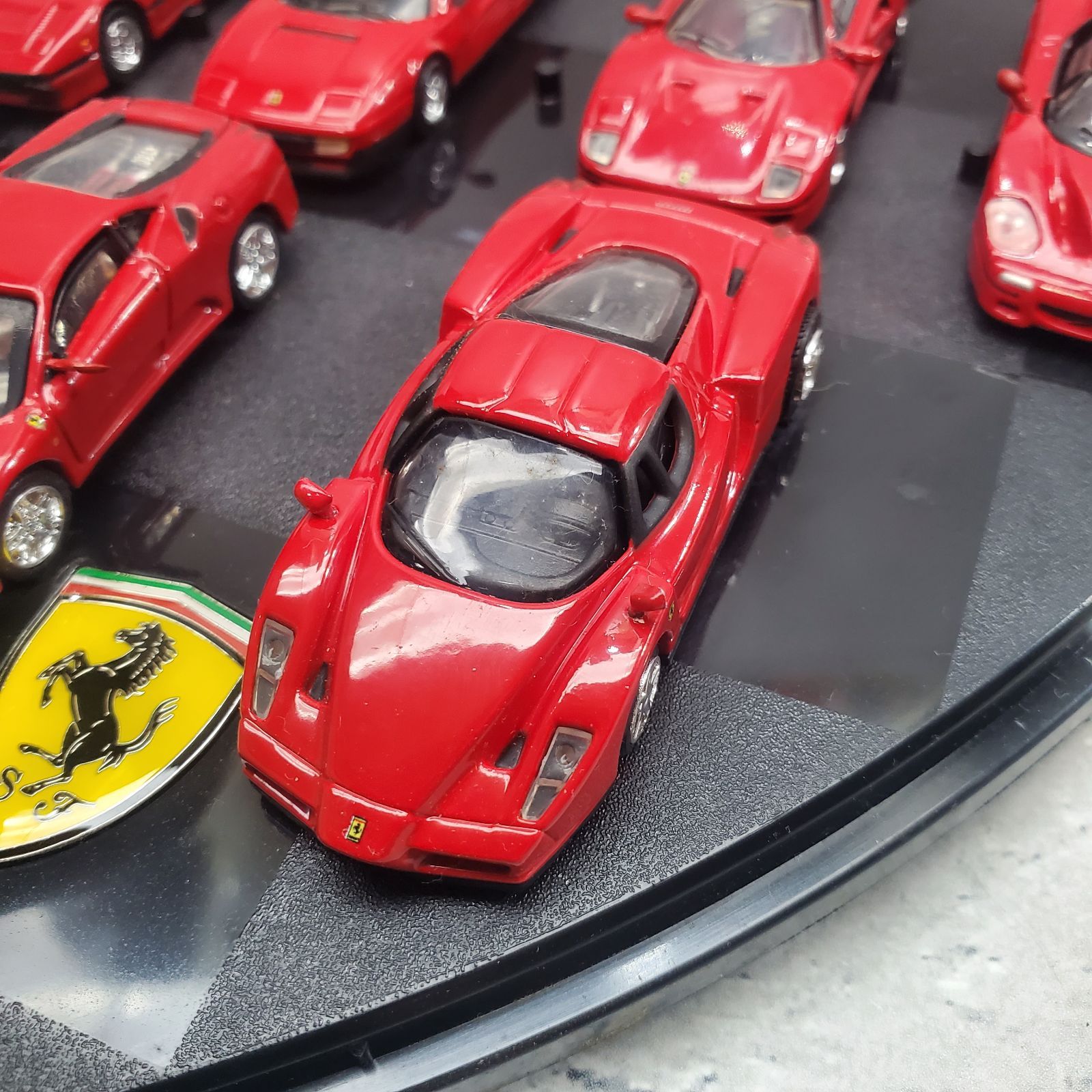 フェラーリ 歴代名車 ミニカー 10台セット 専用台座付 Ferrari