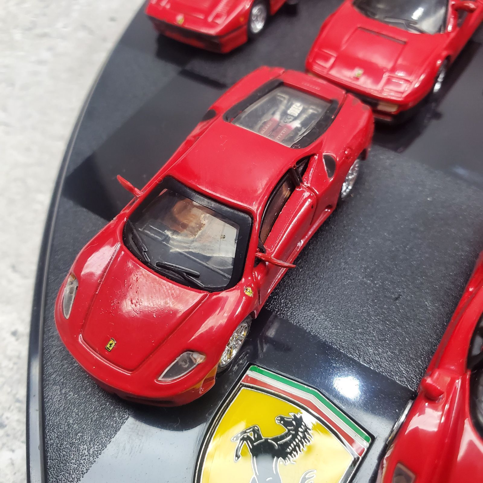 フェラーリ 歴代名車 ミニカー 10台セット 専用台座付 Ferrari