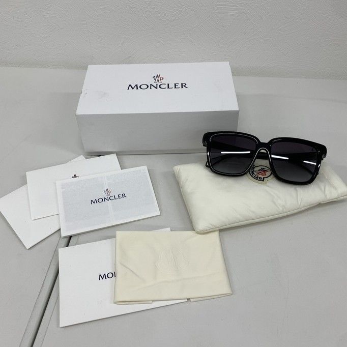 モンクレール MONCLER サングラス ME6026F 【中古】 54□16 145 ブランド小物 服飾小物 モンクレ 箱 ケース クロス付き GII62048