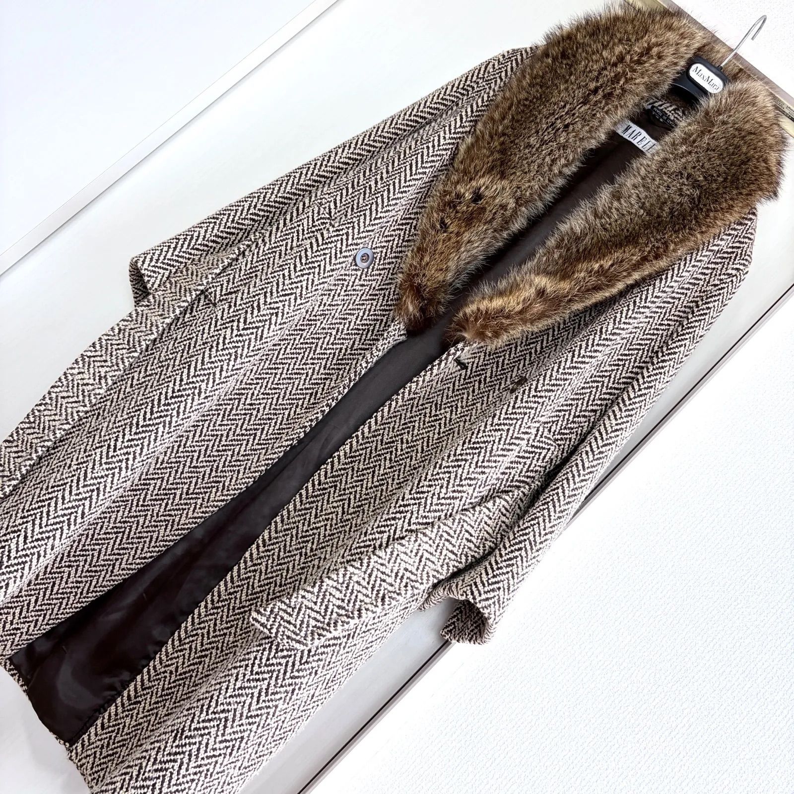 マックスマーラ 姉妹 MARELLA 86%virgin wool ヘリンボーン コート 40(XL・13号相当) ゆったりとした身幅でさっと羽織るだけで完成する至福の逸品 セレブ御用達 MADE IN ITALY 豪華ファー 圧倒的エレガント