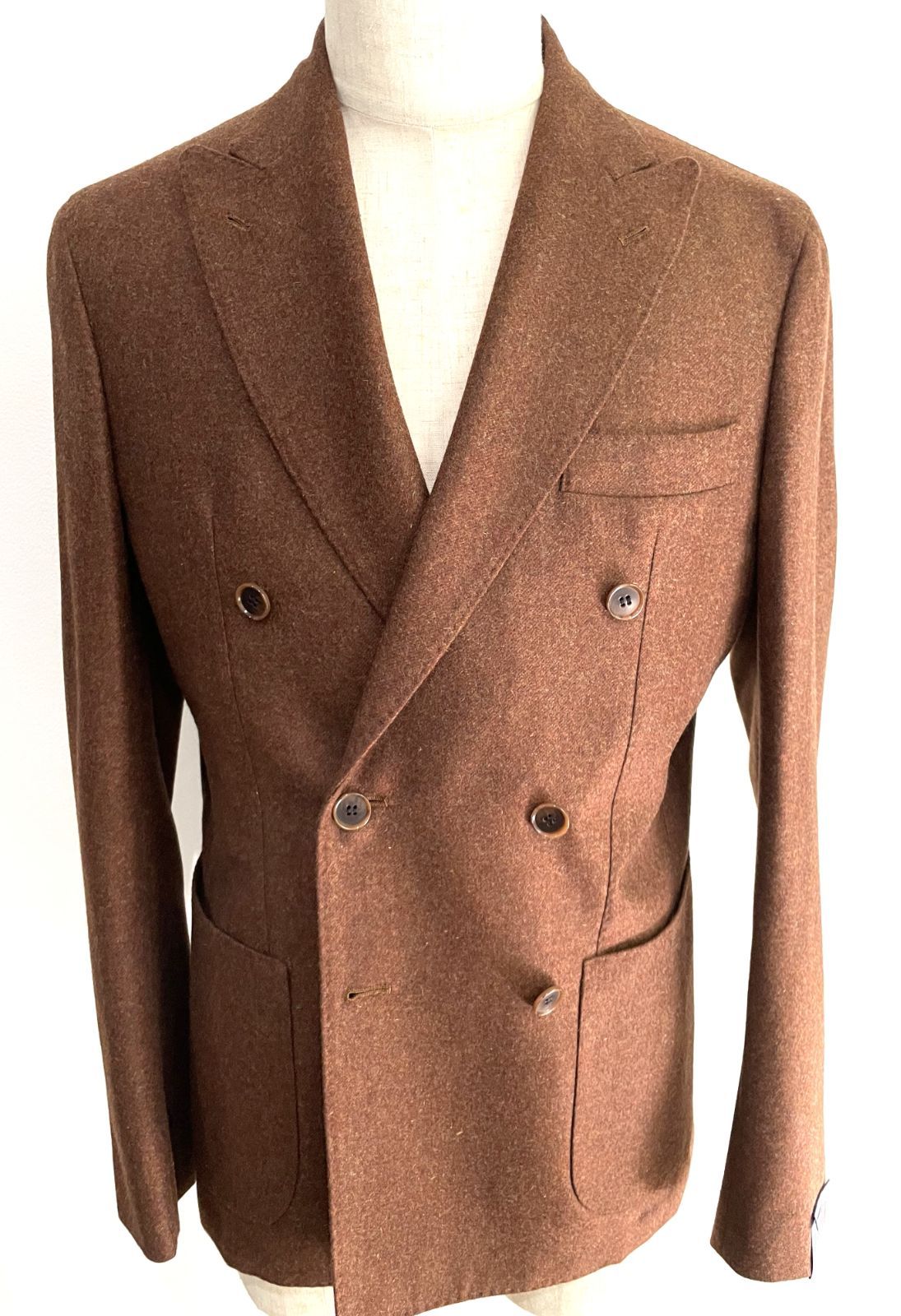 【60% OFF】GABO CAPRIモデル 6Bダブルブレスト LORO PIANA COARSEHAIR カシミヤ生地使用 58,608円