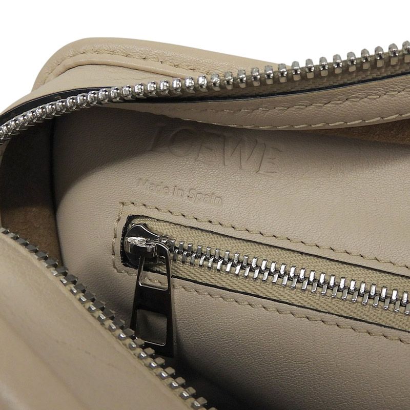 ロエベ LOEWE アマソナ23 2WAYバッグ ハンドバッグ ショルダーバッグ レザー ベージュ 中古 新入荷 OB2912