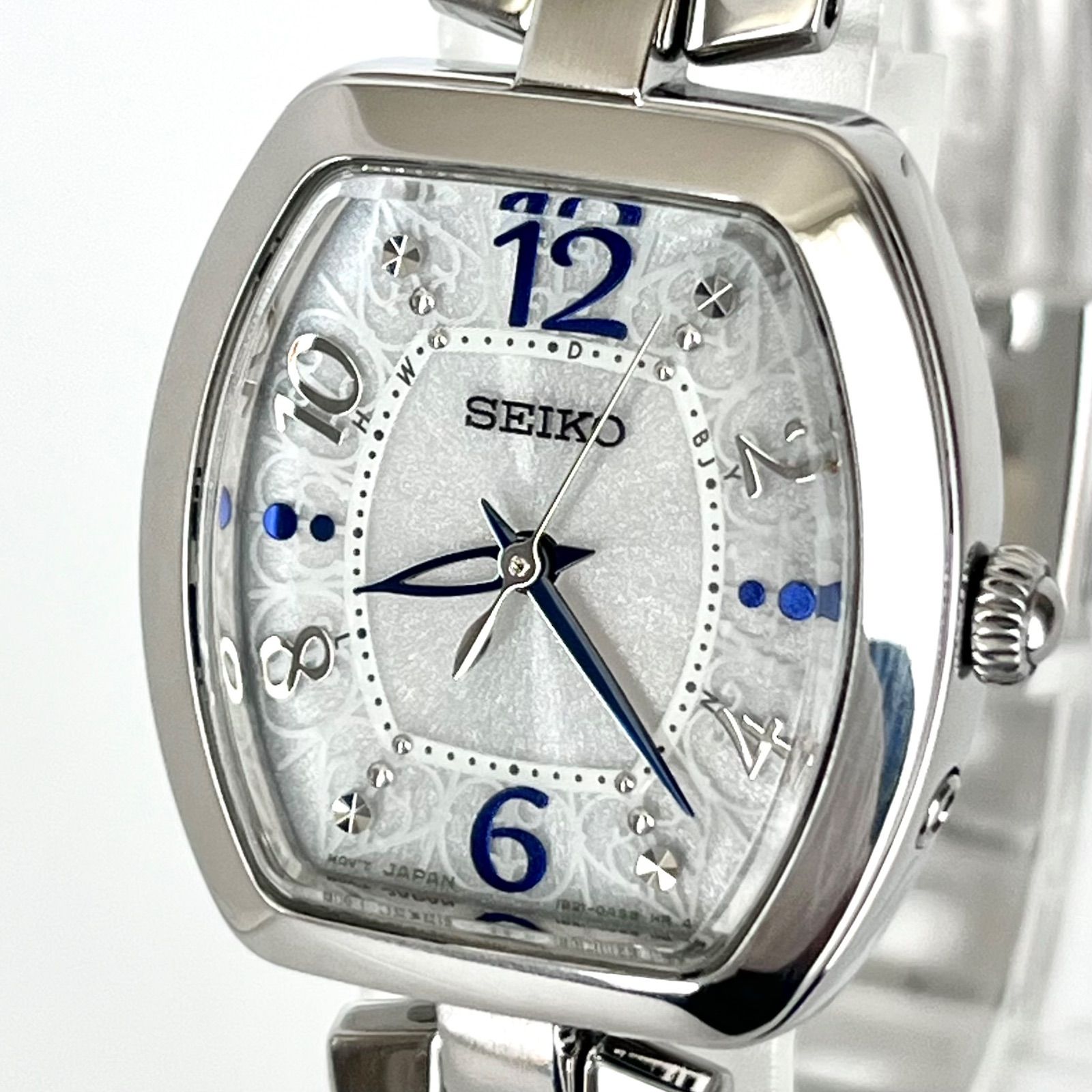 【セイコー レディース 腕時計 稼働 電波ソーラー 磨き済み】SEIKO 美品 シルバー 白文字盤 ブルー