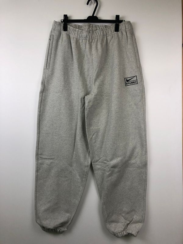 【中古美品】 STUSSY ステューシー × NIKE ナイキ 23AW FN5231-050 STONE WASHED FLEECE PANT フリースパンツ スウェット ボトムス 【153-260823-AS-18-hon】 16,500円