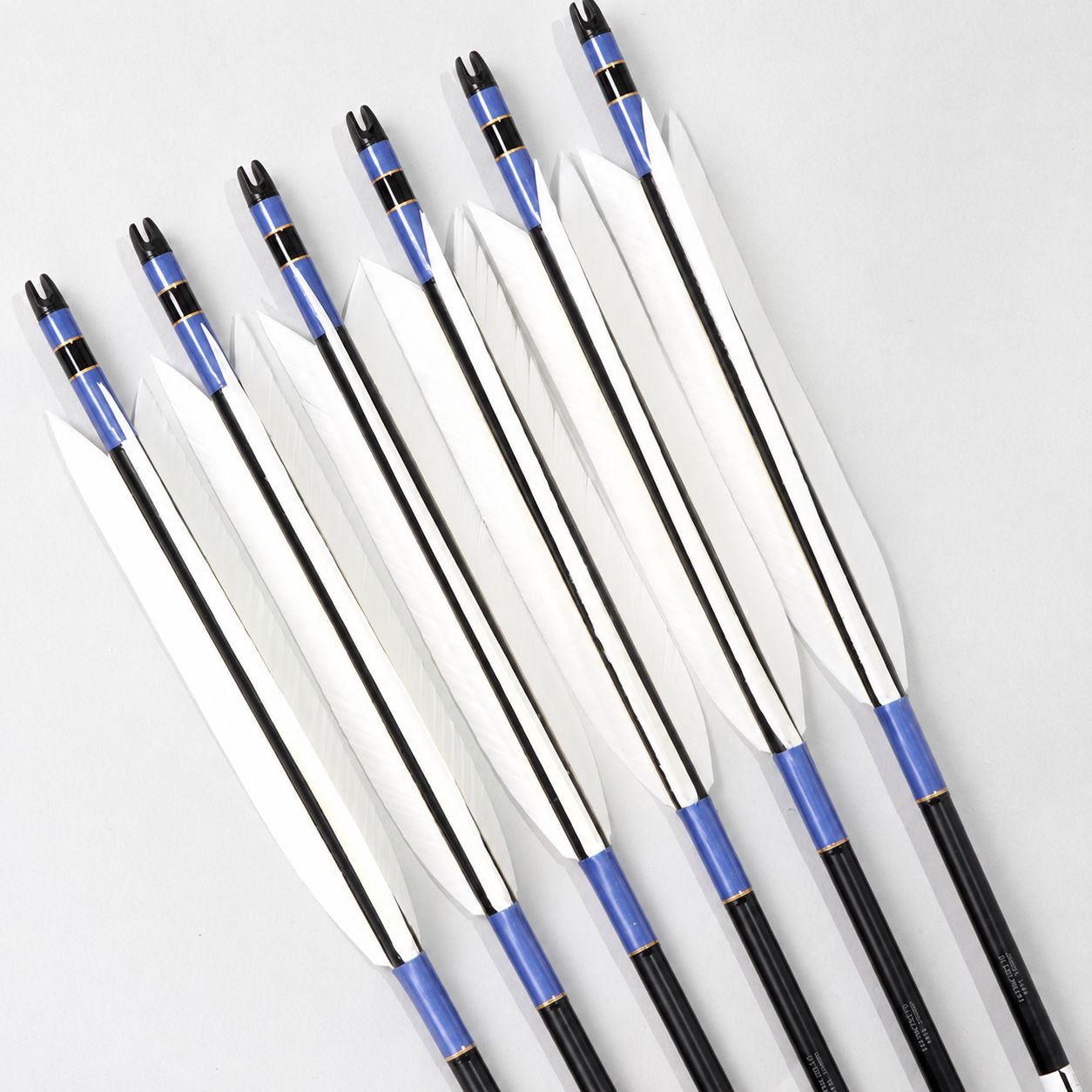 【現品限り】弓道 矢 近的ジュラ矢 EASTON 2015シャフト ターキー白羽 6本組 [M24] 11,550円
