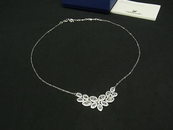 ■新品■未使用■ SWAROVSKI スワロフスキー Baron ラインストーン ネックレス ペンダント アクセサリー シルバー系 BN9946 6,061円