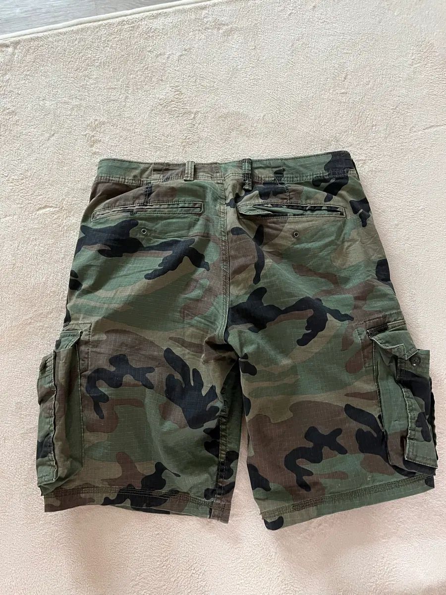 GAP ギャップ ミリタリー カモフラ ハーフパンツ 30