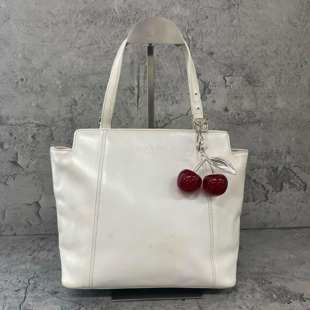 希少　Old Coach Leather White Handbag 6107　オールドコーチ ハンドバッグ レザー 白 ホワイト 6107 6,800円