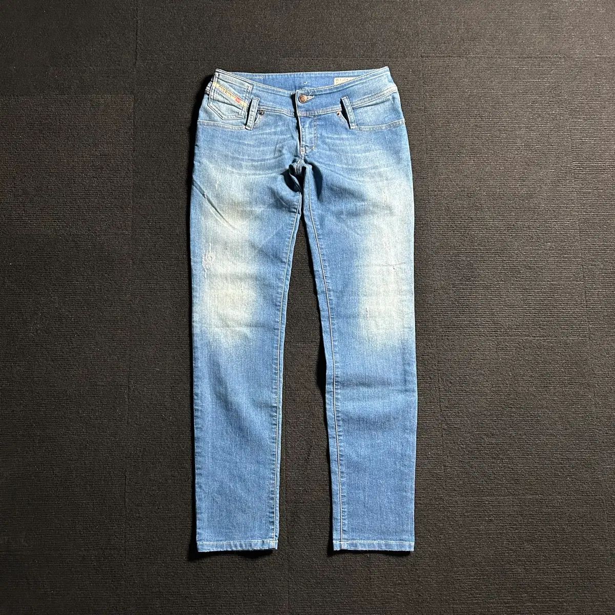 DIESEL(ディーゼル) マティック ライトブルー ローライズ デニム パンツ