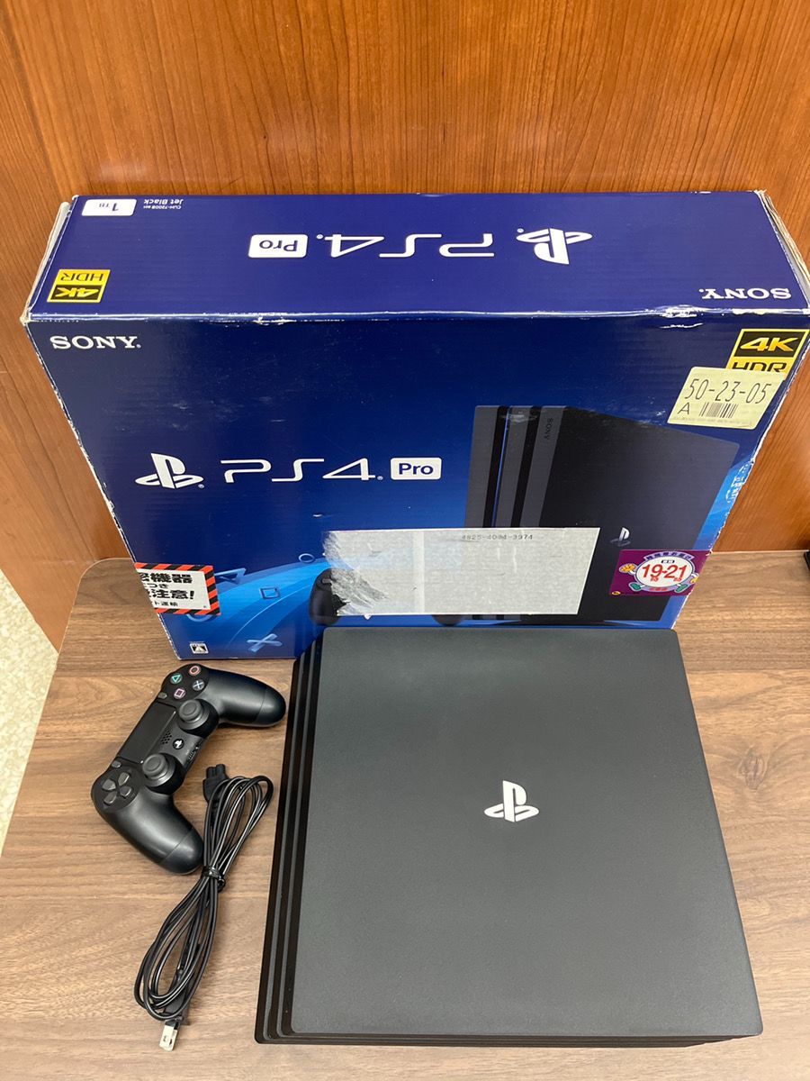 PlayStation 4 Pro 1TB CUH-7200B 16,790円