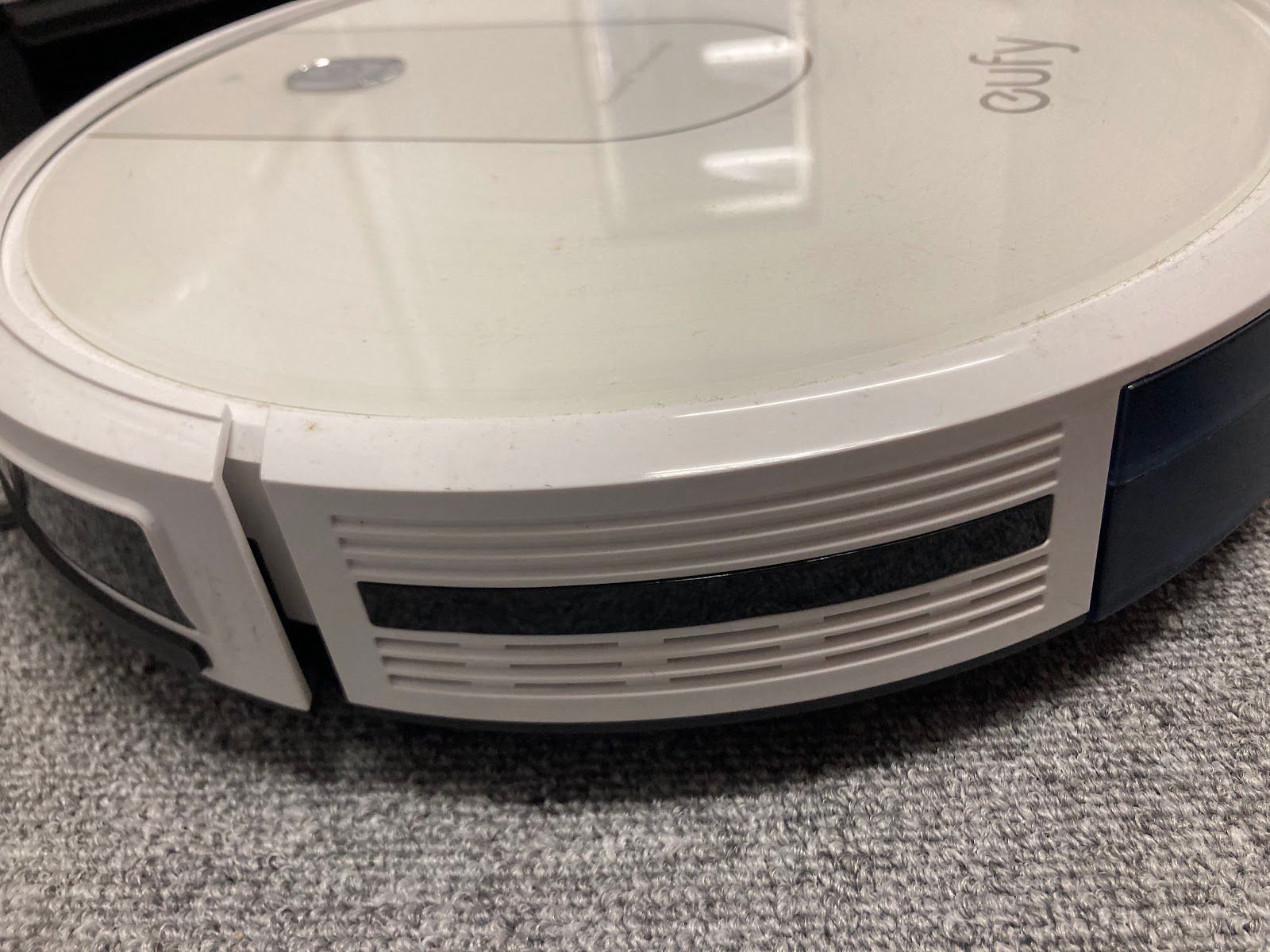動作未確認】eufy ユーフィ RoboVac 15C ロボット掃除機 ホワイト 充電