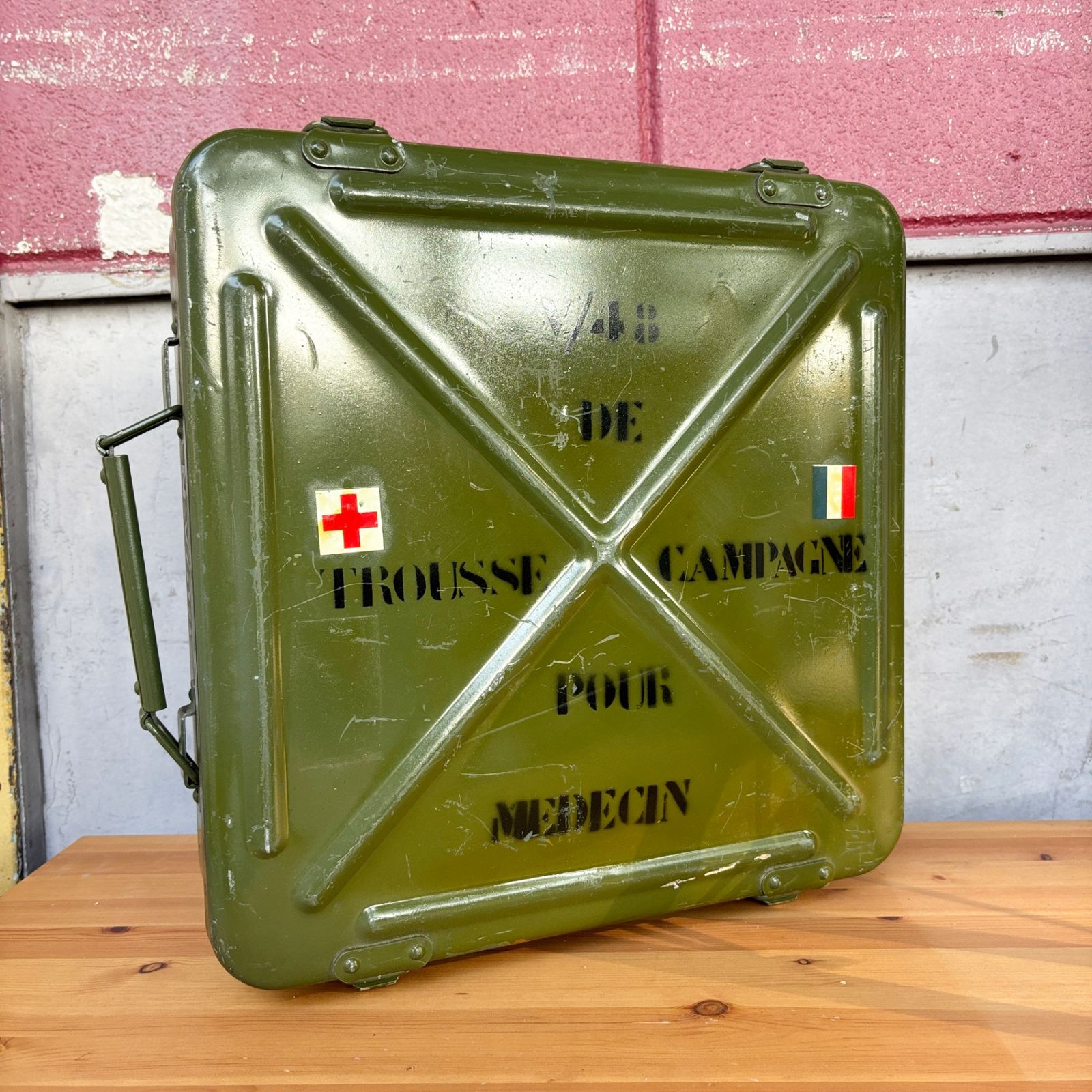 フランス　メディカルボックス　ヴィンテージ ○ フランス軍 ヴィンテージ メディカルボックス Vintage French