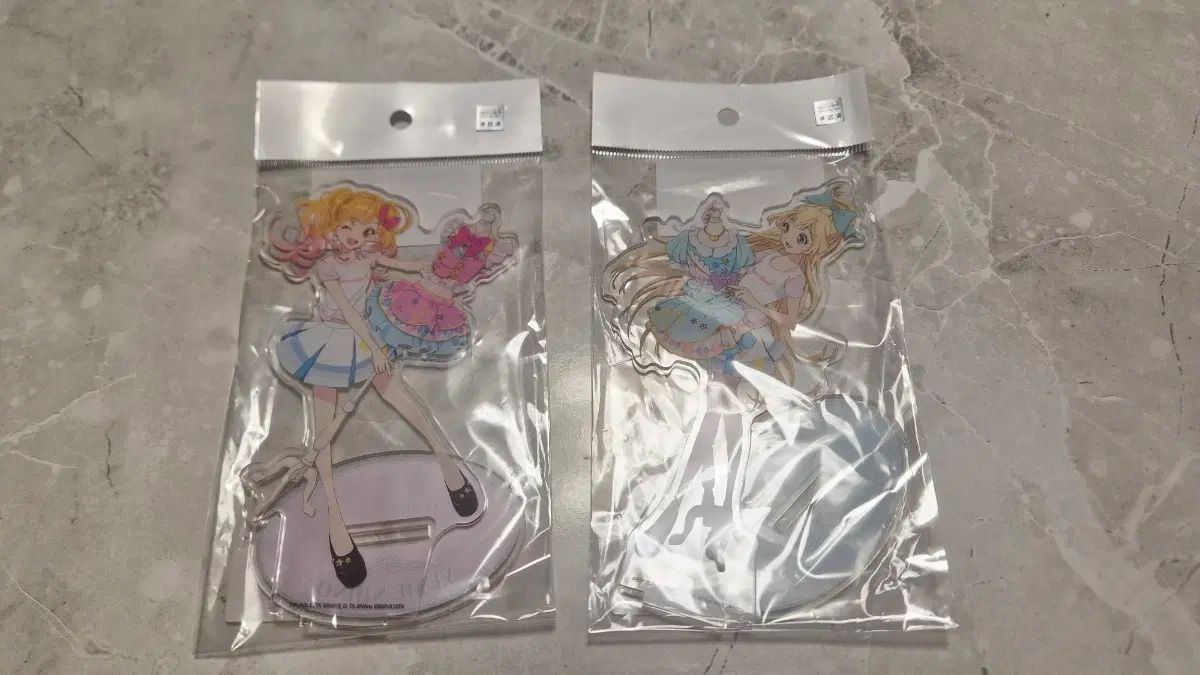 アイカツ！ 大衣装展 白鳥 藍良 ヒメ 虹野 ユーメ アクリル スタンド