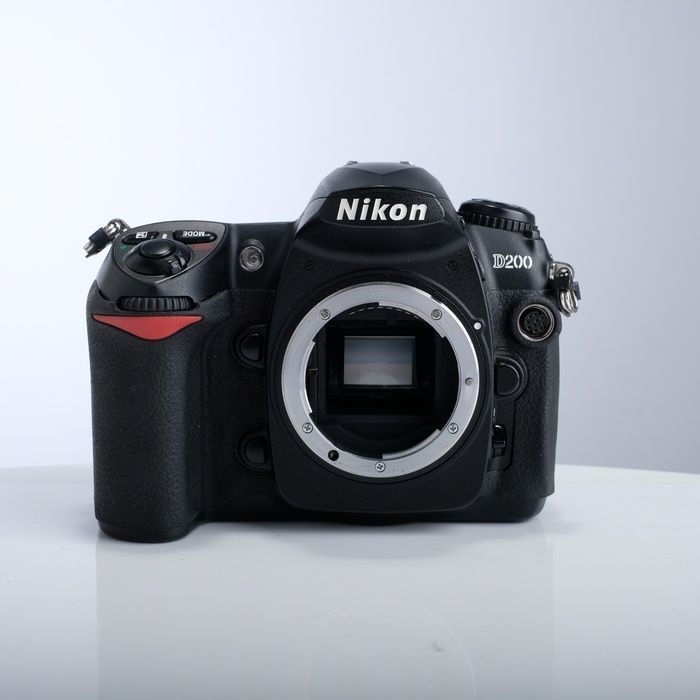 【中古】(ニコン) Nikon D200