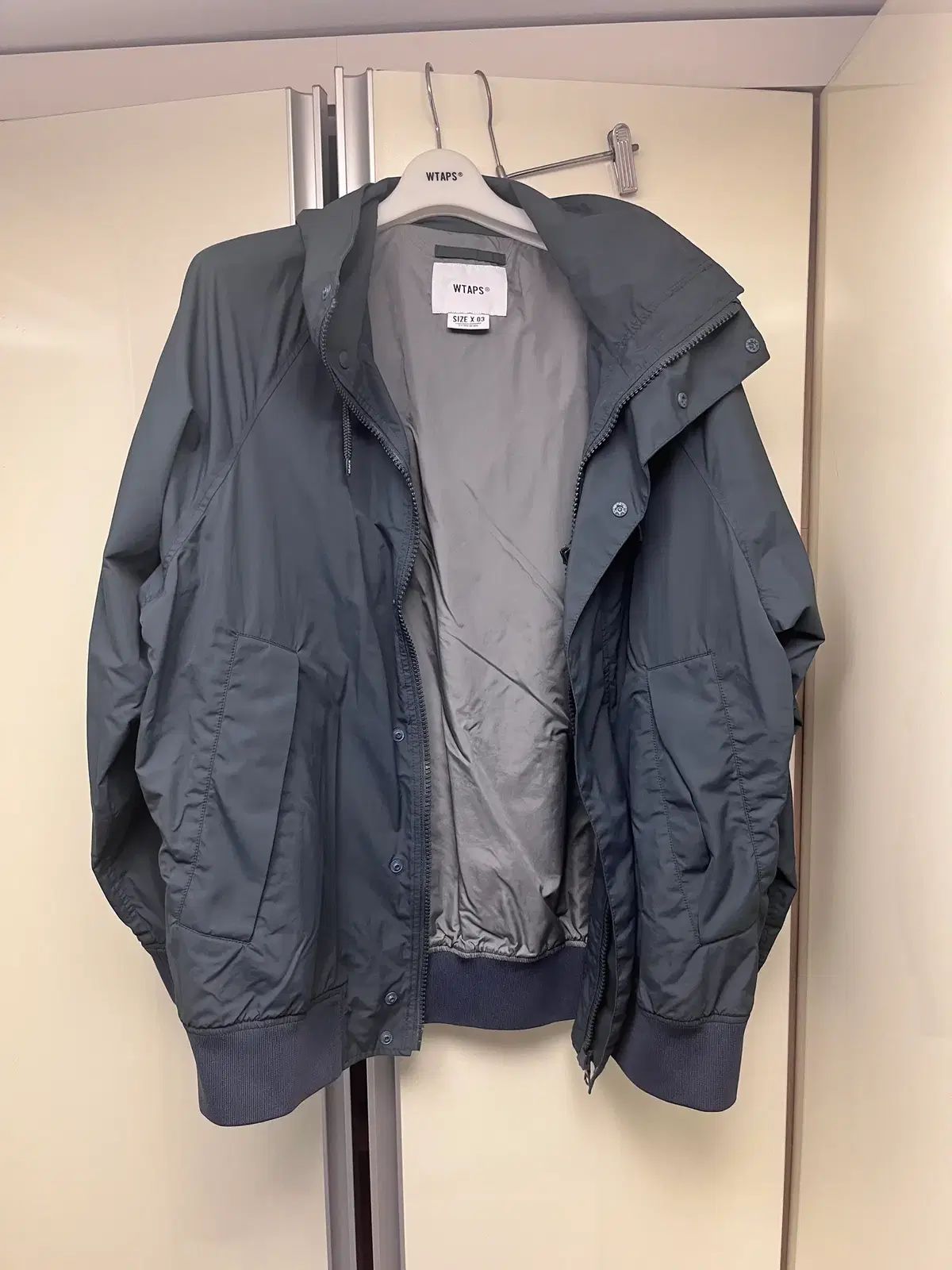 WTAPS INCOM JACKET (182BRDT-JKM01)