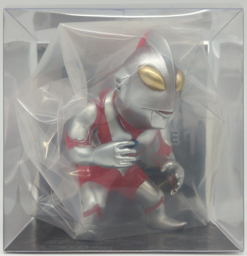 シカルナ工房 CUBEシリーズ ウルトラマン 墓場の画廊別注シルバー
