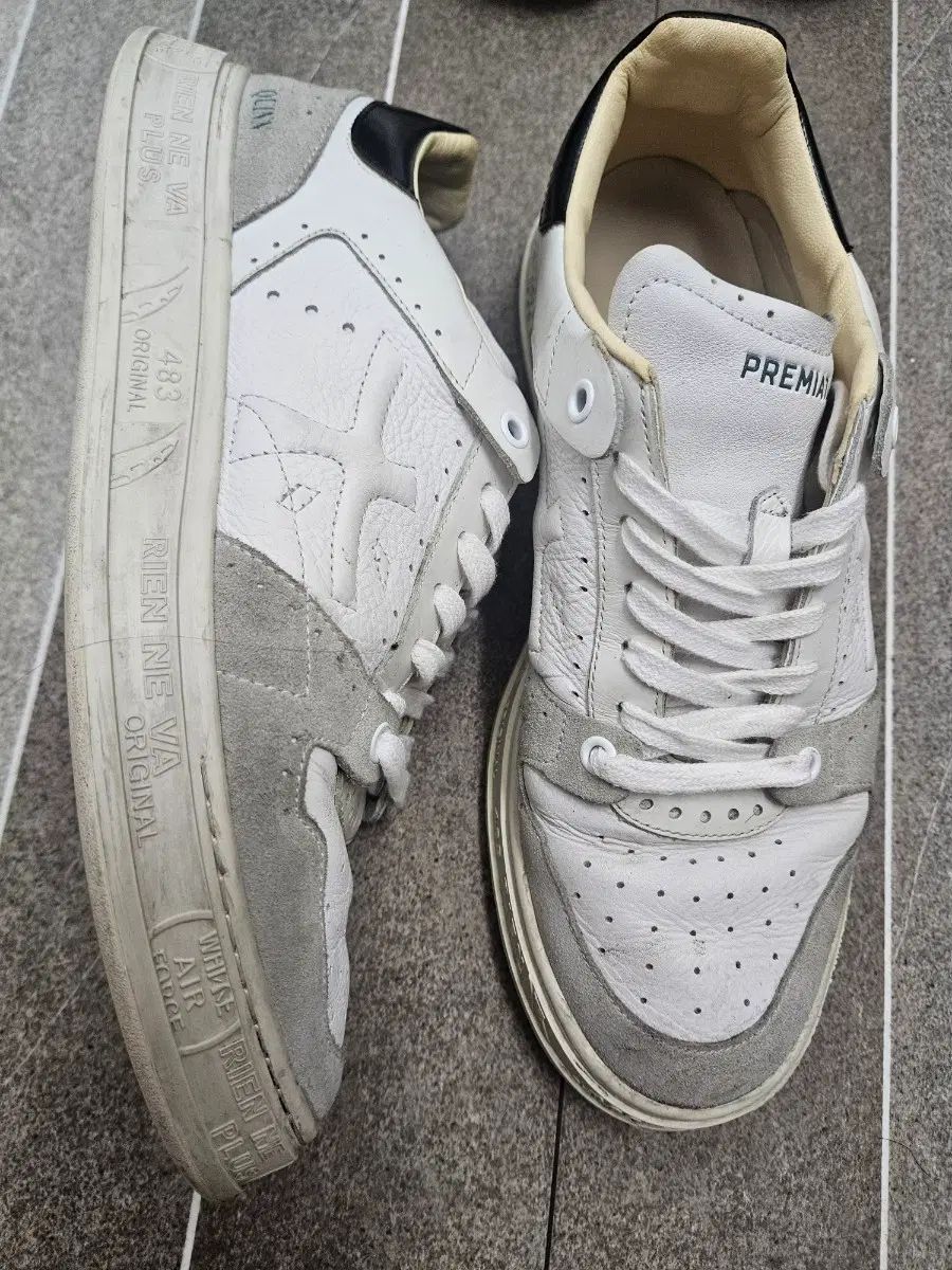 PREMIATA スニーカー
