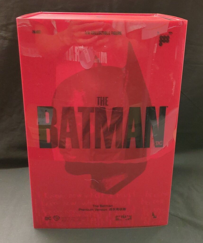 INART 1/6 COLLECTIBLE ACTION FIGURE THE BATMAN P1004