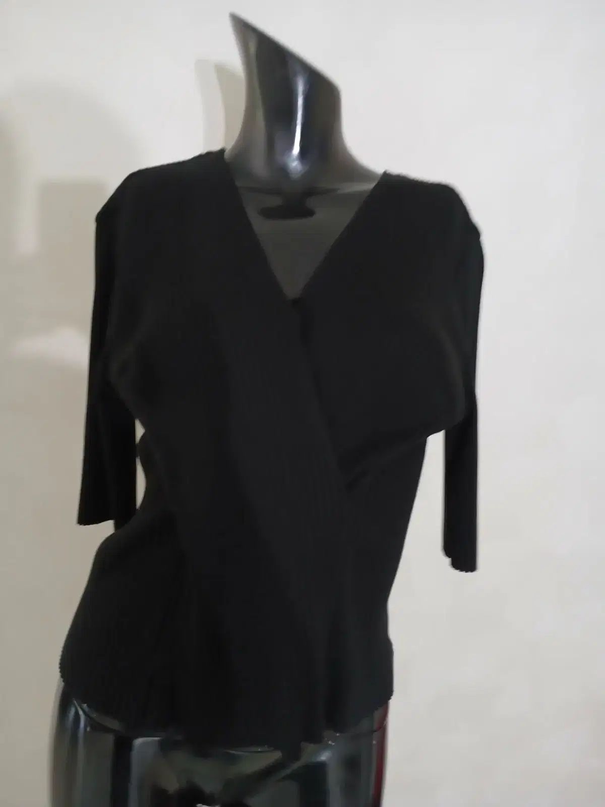 021 フォームストア ストレッチ ニット 6,352円