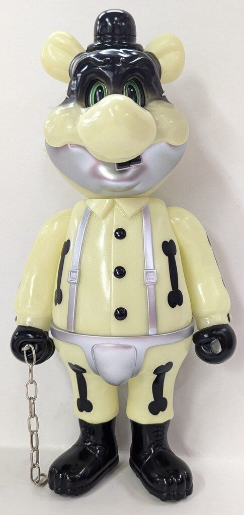 BLACKBOOK TOY A CLOCKWORK CARROT FRANK KOZIK DIM Graveyeard　Edition 蓄光成型