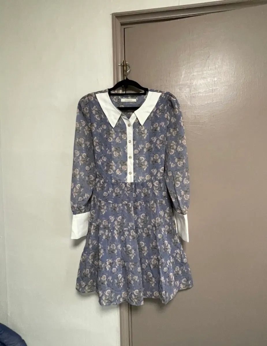 新品ハケッシュ フローラルONE PIECE