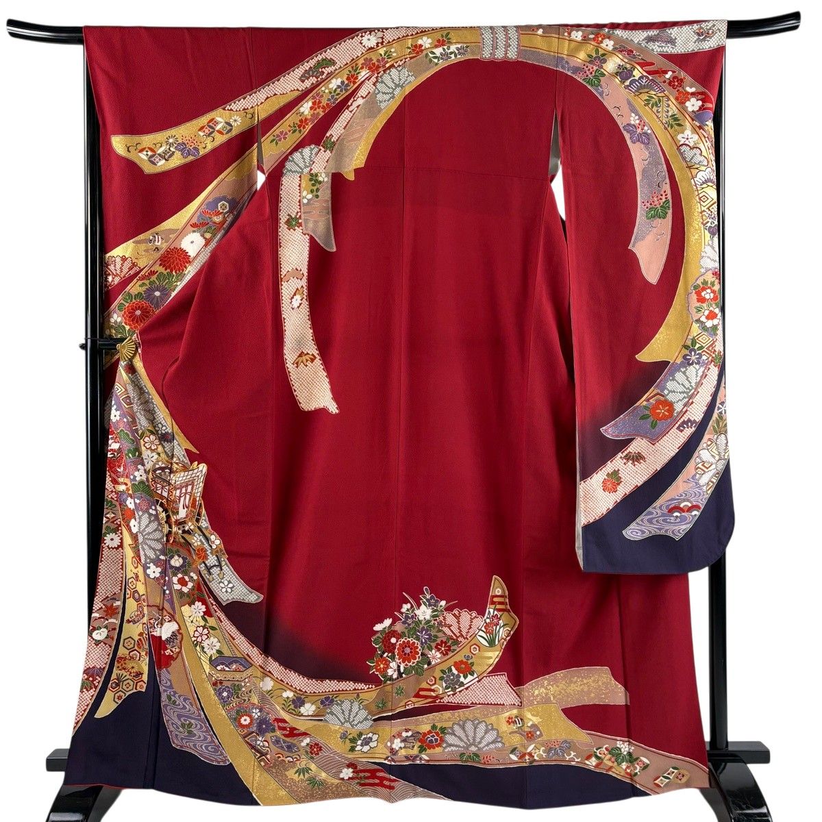 振袖 身丈165.5cm 裄丈66.5cm M 袷 御所車 熨斗 金糸 金彩 えんじ色 正絹 秀品 【中古】