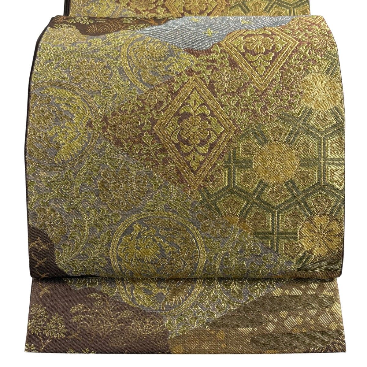 【美品】 袋帯 逸品 川島織物 落款 菱 草花 金銀糸 箔 金色 六通 正絹 【中古】