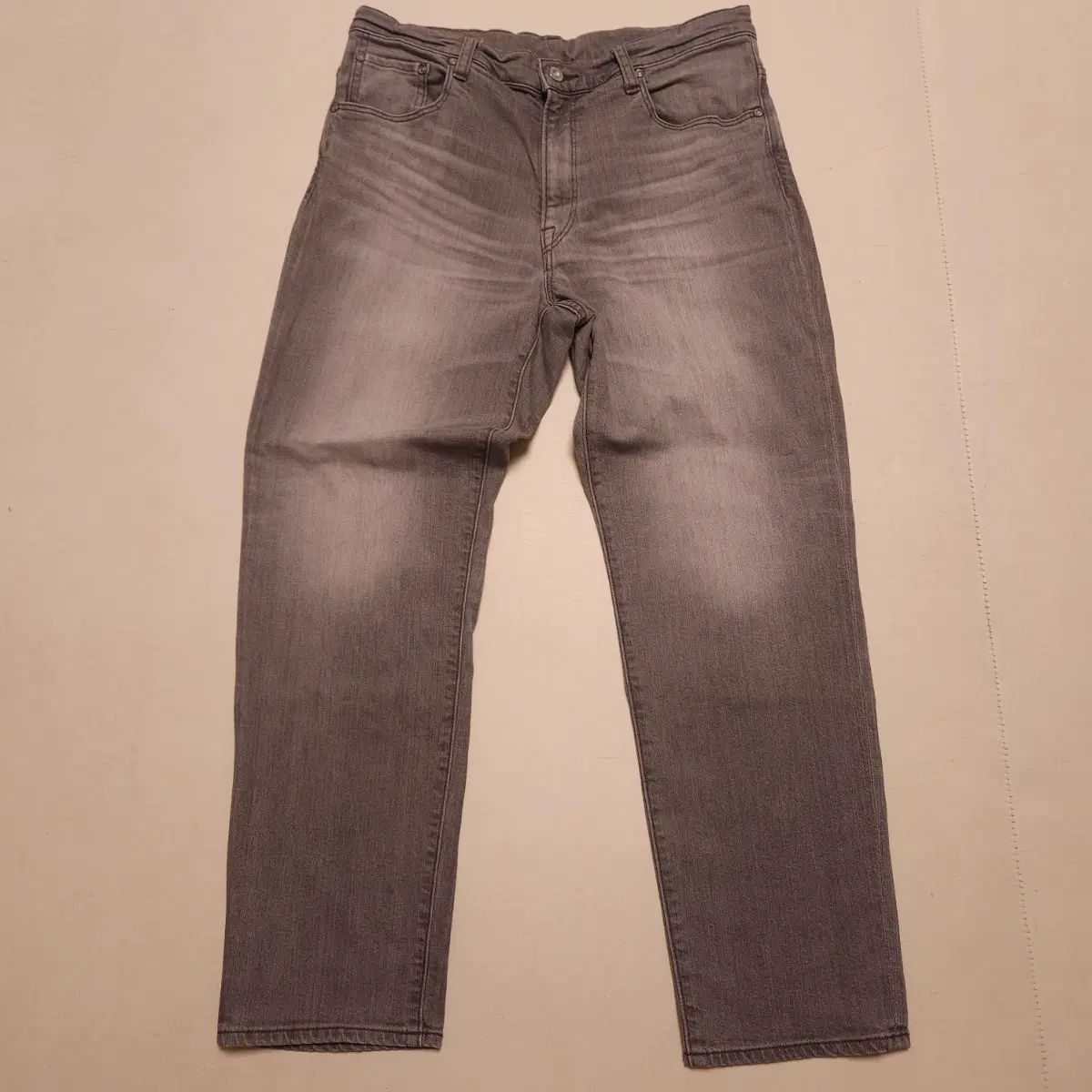32 スペルバウンド グレーウォッシュジーン 43-629D 13,548円